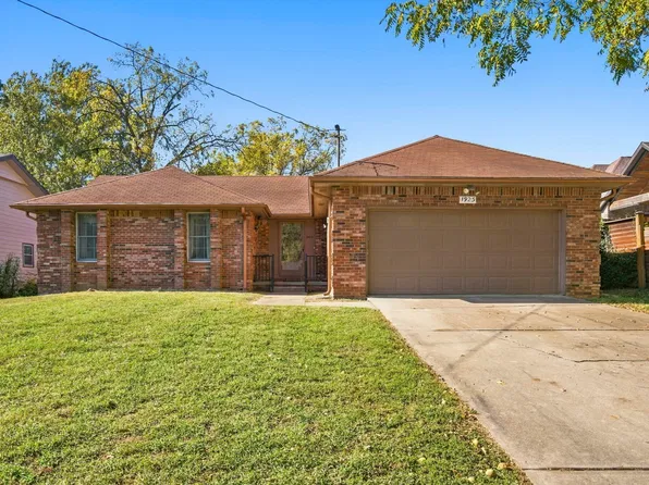 1923 S Oak Grove Avenue, Springfield, MO 65804
