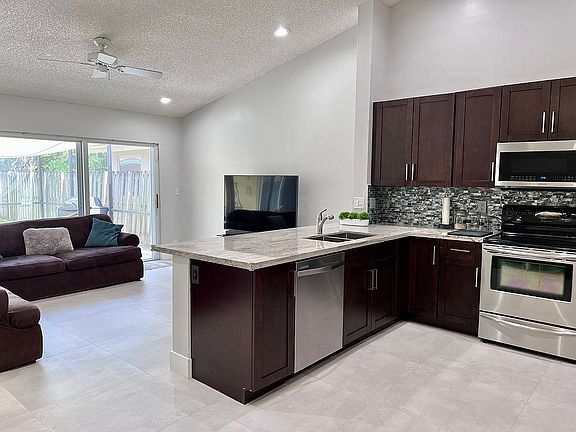 4th image of 2597 NW 95th Ave