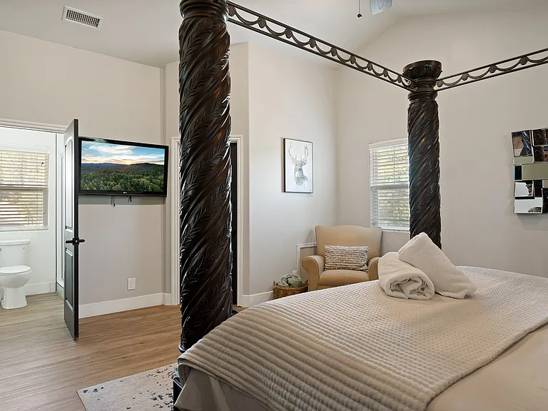 1498 Deer Way Dr — Photo 30