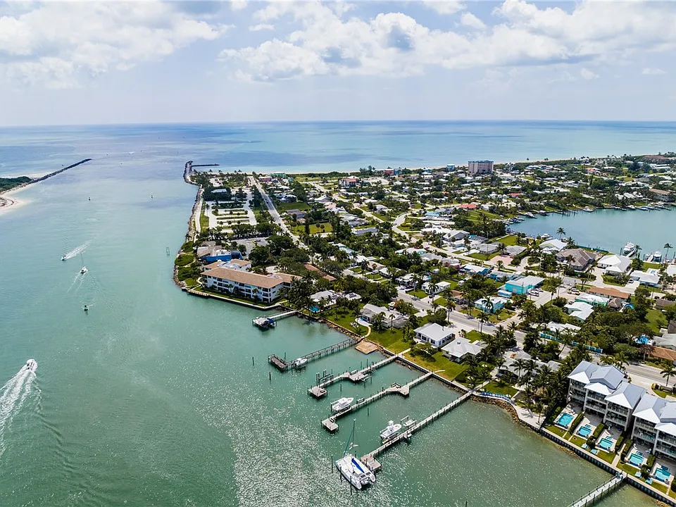 1604 Seaway Dr