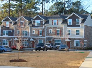 633 Centennial View Ln, Raleigh, NC 27606