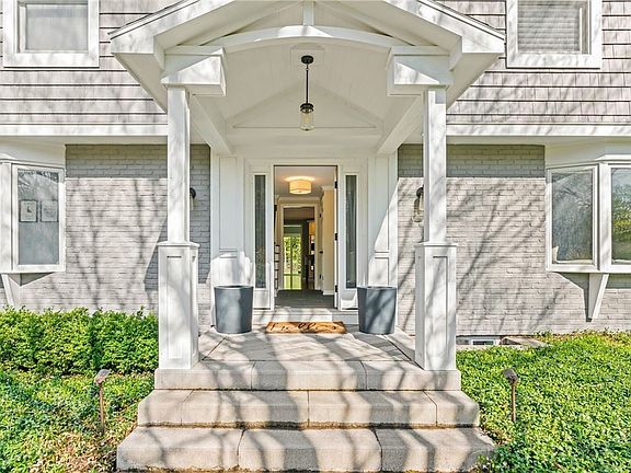 4th image of 101 Woodberry Ln