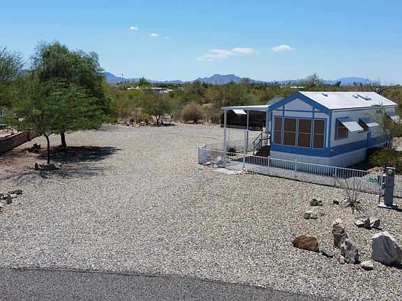 3rd image of 311 N Moon Mountain Ave #8