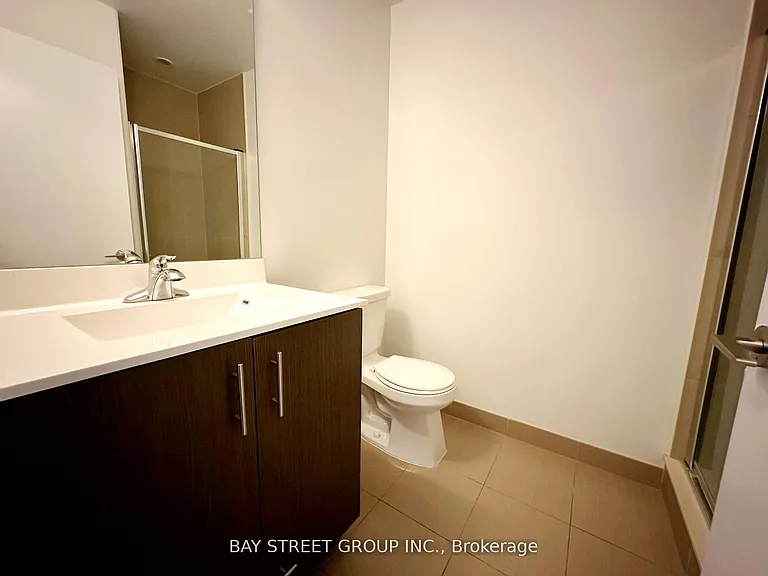 255 Village Green Sq #401 — Photo 10