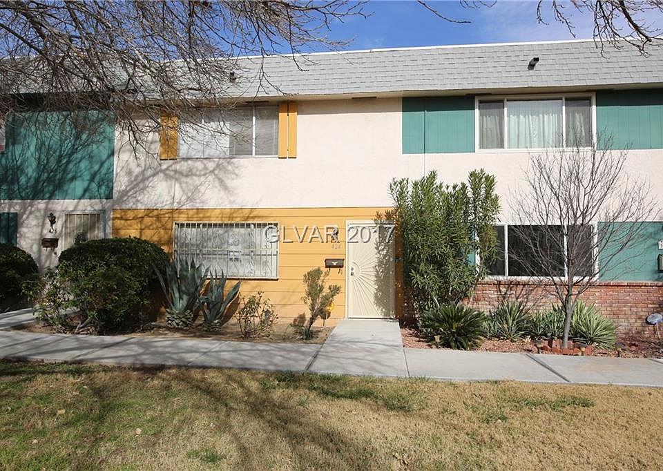 1st image of 424 Greenbriar Townhouse Way