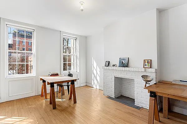 1st image of 352 W 12th St #4CD