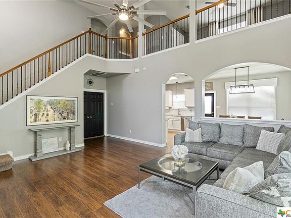 5th image of 1305 Fawn Lily Dr