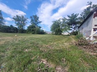 3424 Mount Elliott St, Detroit, MI 48207