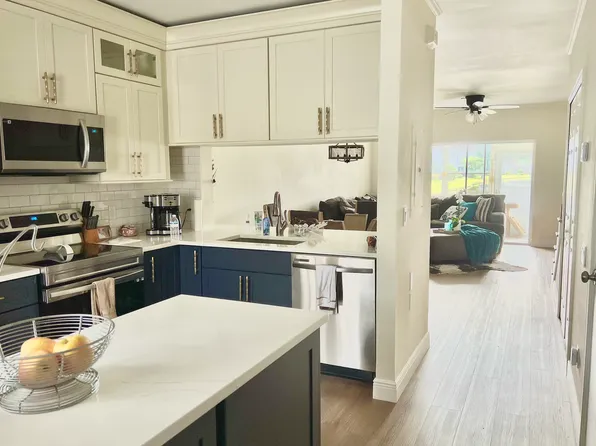 318 Countryside Key Blvd #318, Oldsmar, FL 34677