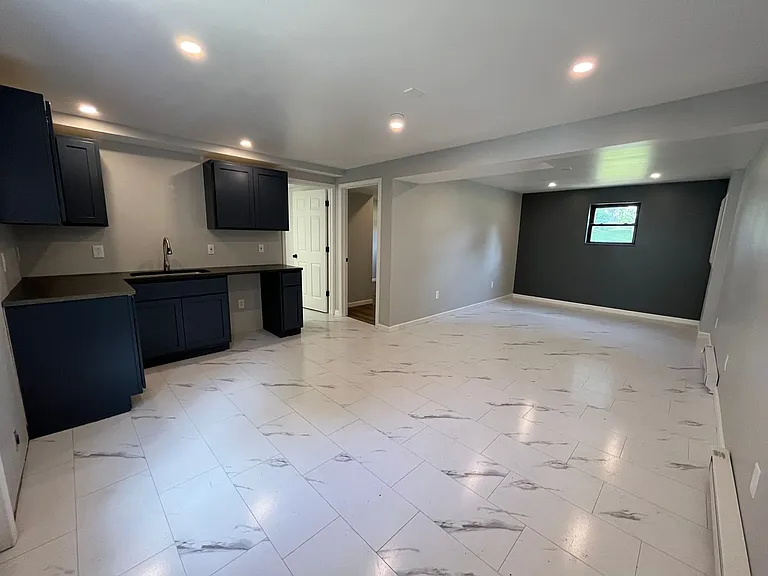 720 Water St — Photo 5