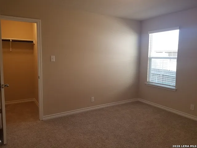 4 bed, 2.0 bath, 1703 sqft, $2,000 — Photo 4