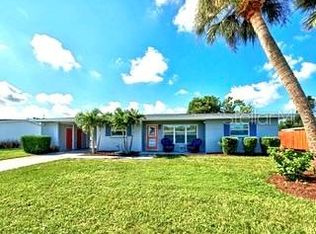 220 Glen Oak Rd, Venice, FL 34293