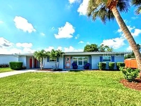 220 Glen Oak Rd, Venice, FL 34293
