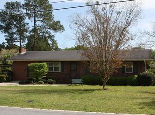1614 Woodrow Ave, Dublin, GA 31021