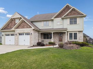 21261 Somerset St, Shorewood, IL