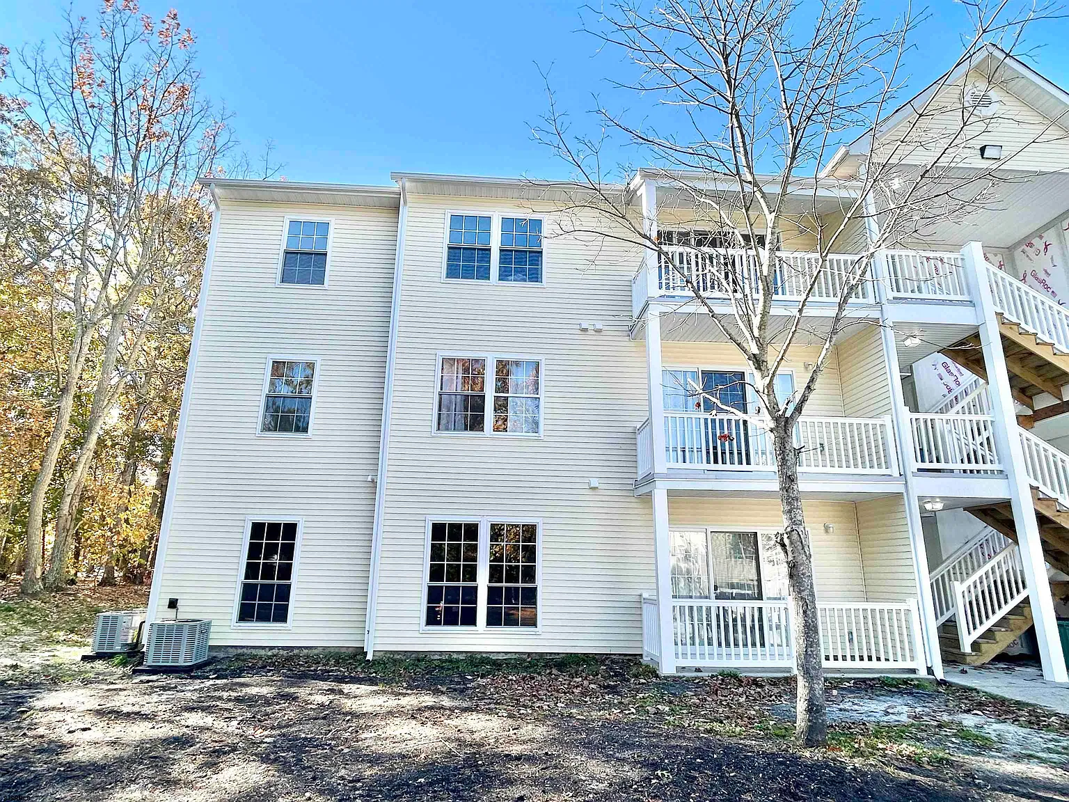 2 bed, 2.0 bath, $2,150 — Photo 1