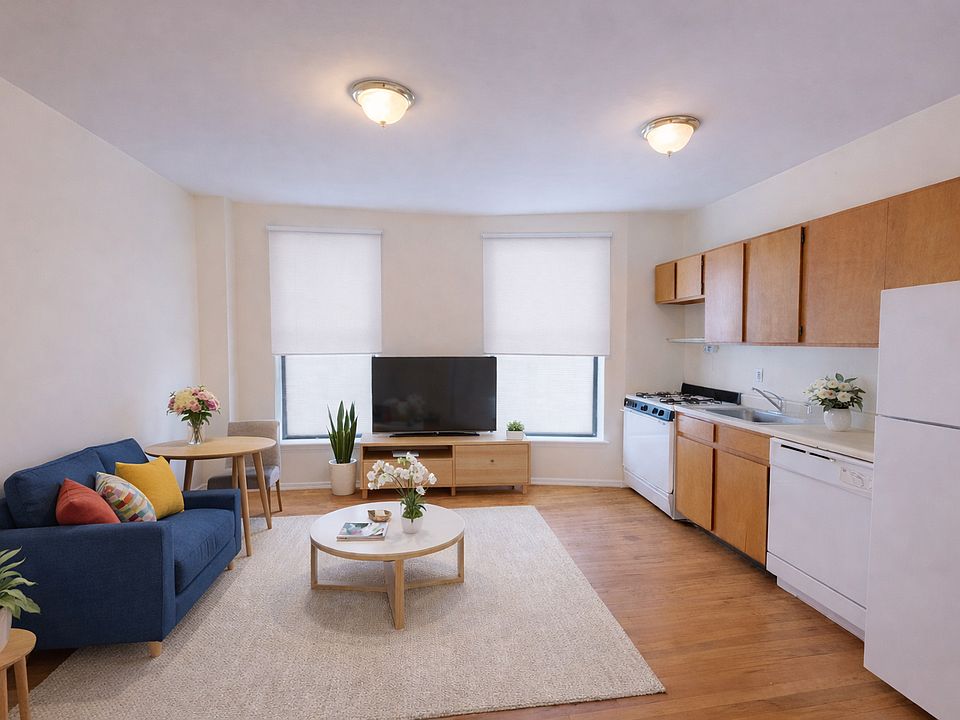 1st image of 35 Central Park N APT 4C