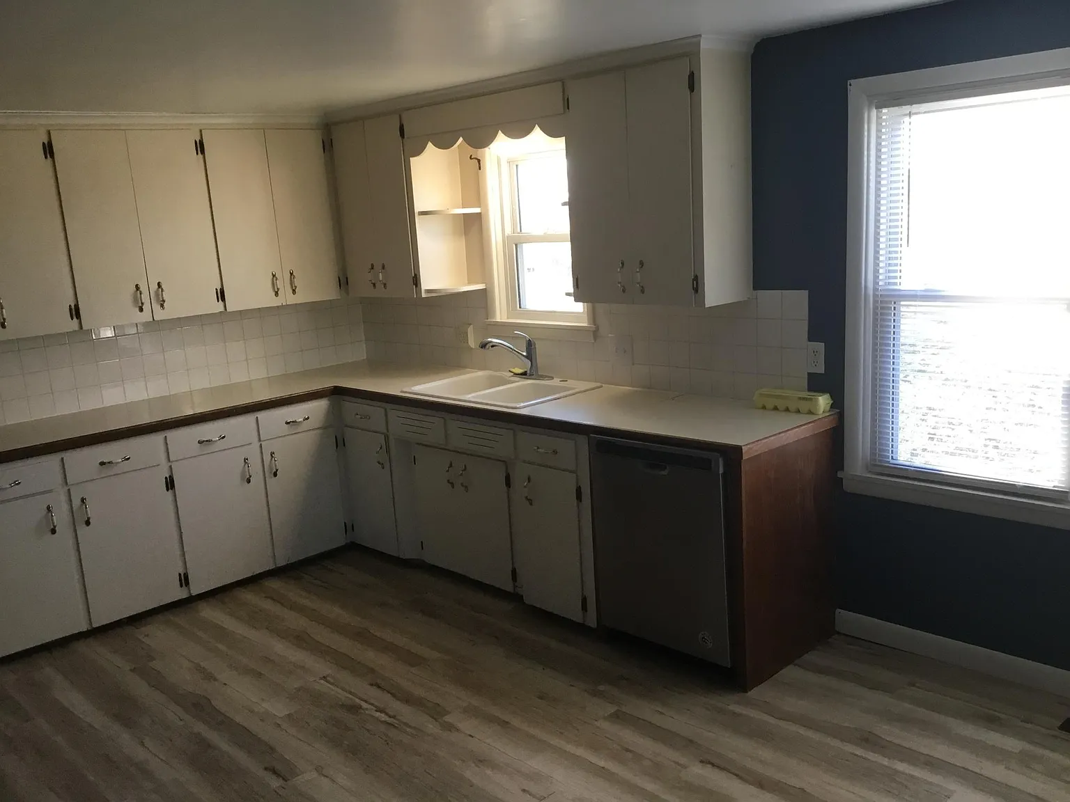 3 bed, 1968 sqft, $1,500 — Photo 4