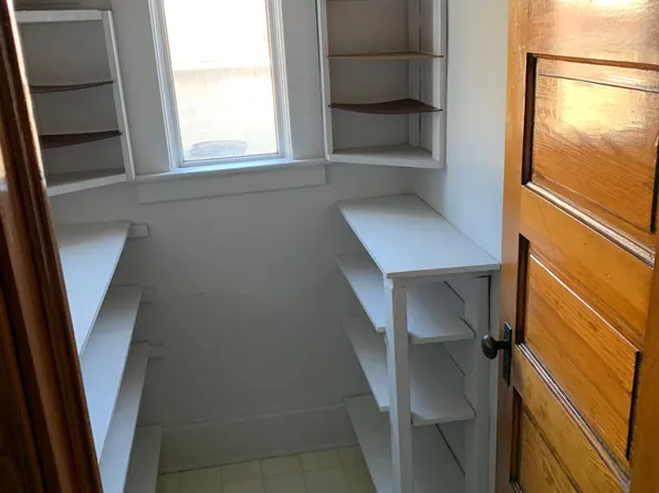 3173 Lehman St Unit 1, Hamtramck, MI 48212