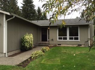 19417 76th St E, Bonney Lake, WA 98391