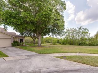 12321 Augusta Woods Ct, Orlando, FL 32824
