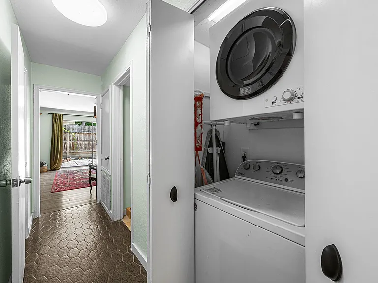 11515 Burdine St — Photo 22