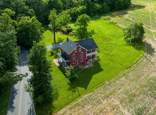 317 Mountain Dr, Fredericksburg, PA 17026