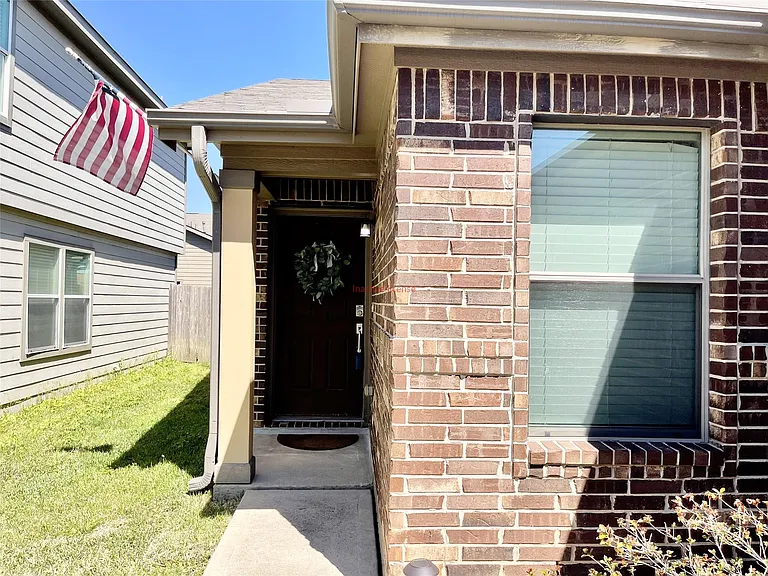 18722 White Barnwood — Photo 3