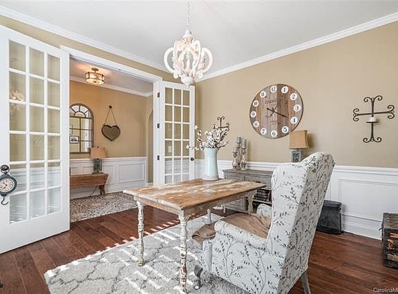 3rd image of 109 Blossom Ridge Dr