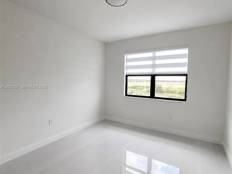 5487 Cassidy Ln — Photo 15