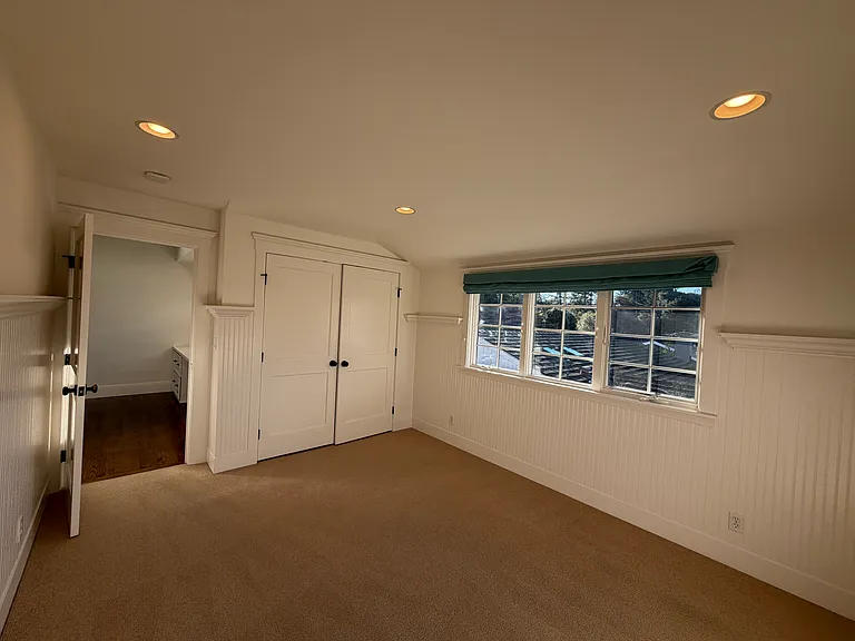 383 Hedge Rd — Photo 29
