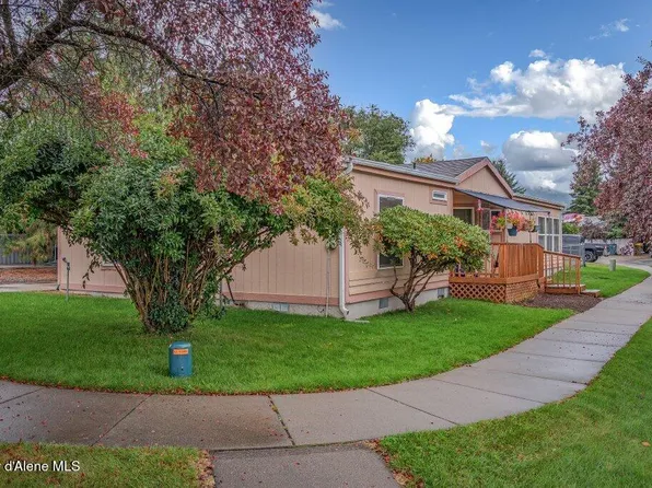 4234 N Atlantic Dr, Coeur D Alene, ID 83815