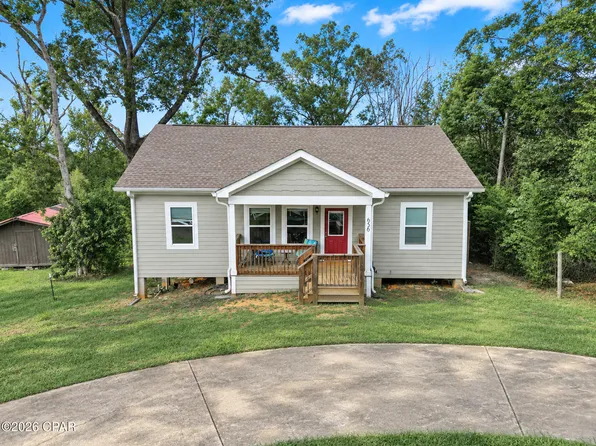 656 S Main St, Chattahoochee, FL 32324