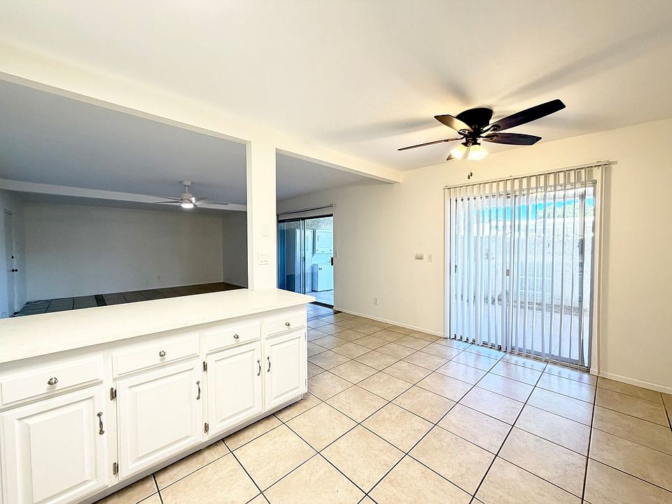 1st image of 73625 Catalina Way APT 10