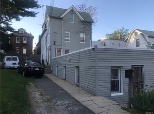 2025 Camp St, Bronx, NY 10466