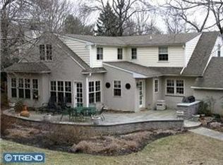 243 Colket Ln, Strafford, PA 19087