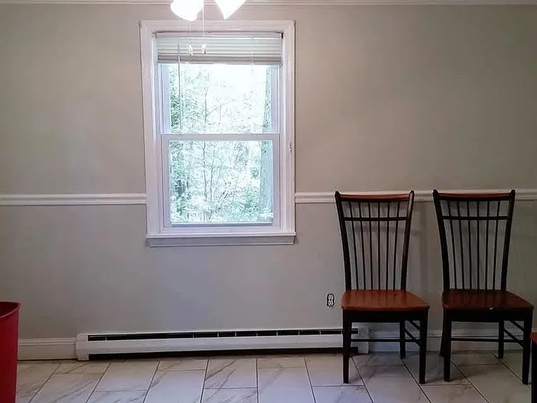 11 Lincoln Cir #9 — Photo 9