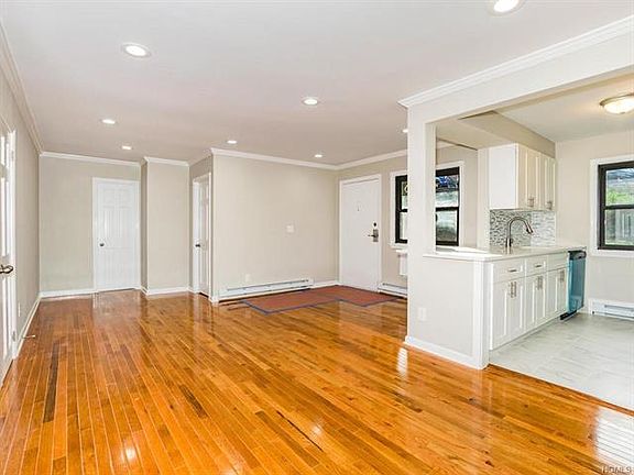 3rd image of 55 Fieldstone Dr APT 46
