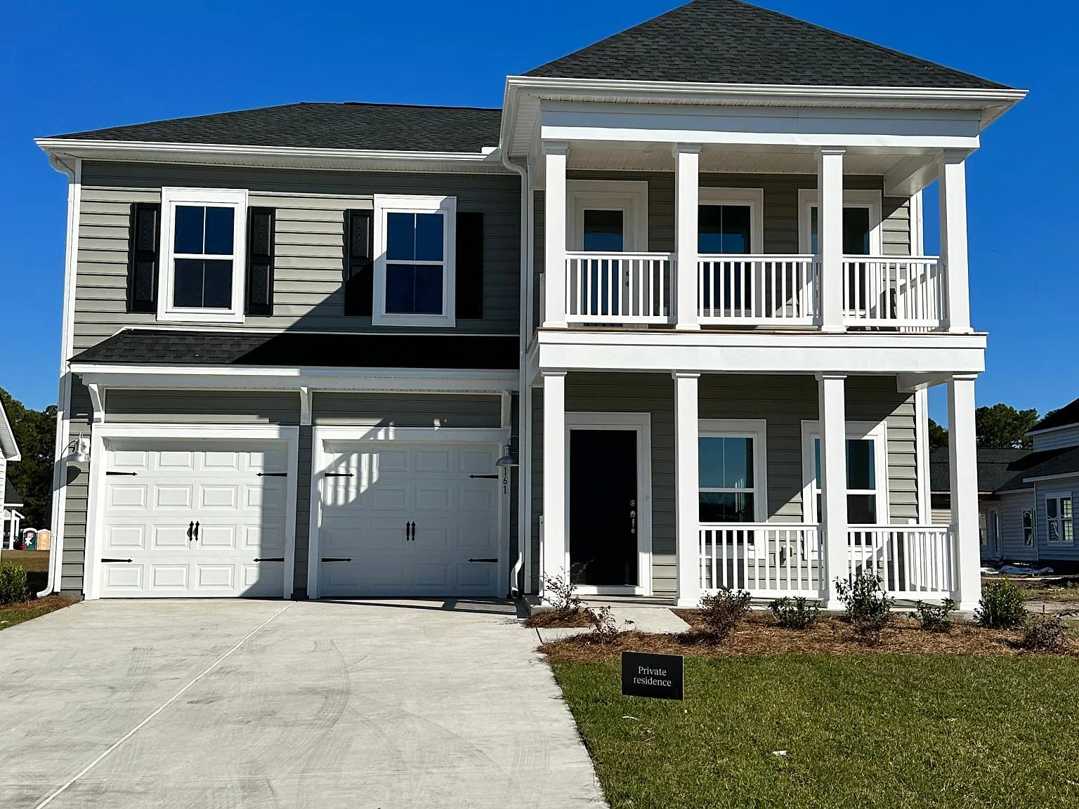 5 bed, 3.5 bath, 2749 sqft, $2,650 — Photo 1