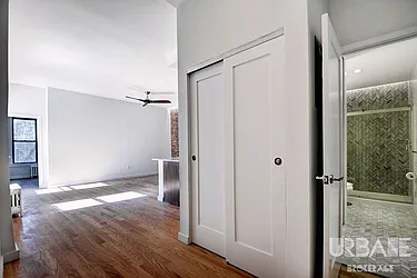 Rented by Urbane Brokerage