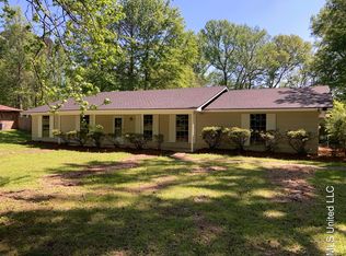 146 Chasewood Dr, Jackson, MS 39212