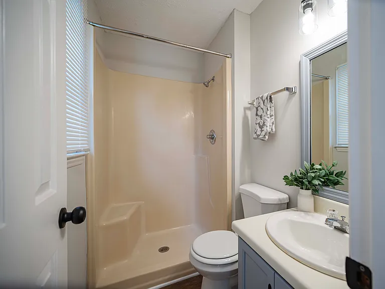 2594 Exeter Dr — Photo 22