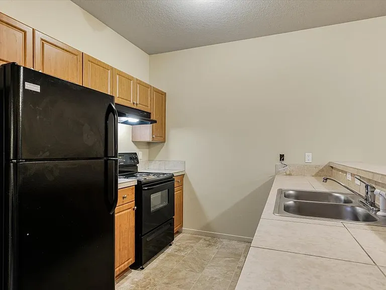 13409 NW Sherry St — Photo 9
