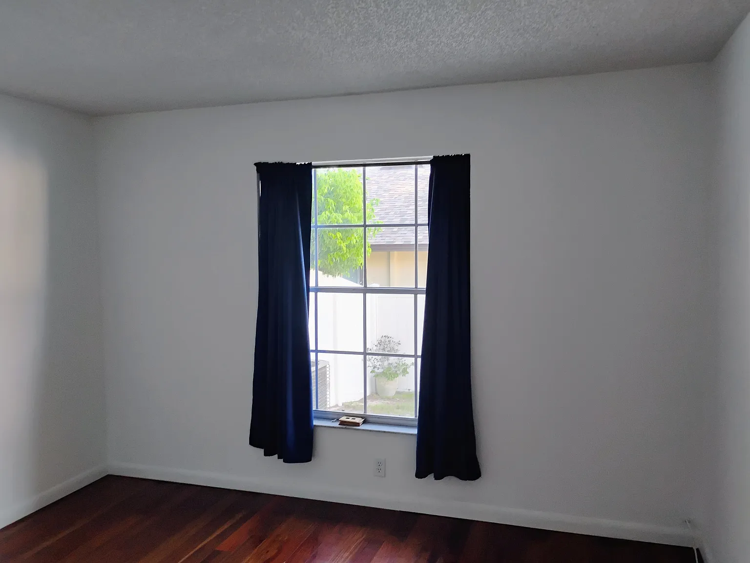 1 bed, 694 sqft, $1,595 — Photo 3