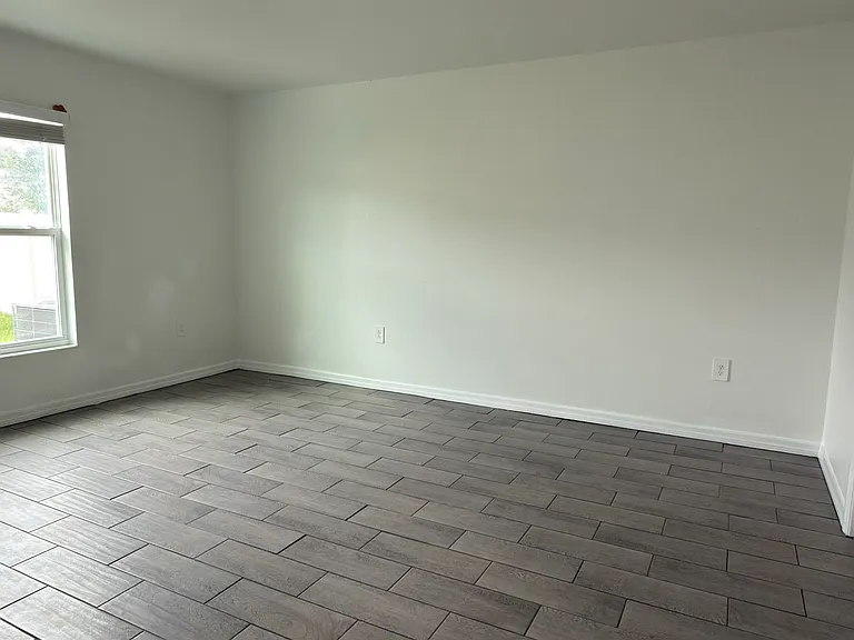 707 Grove St — Photo 14