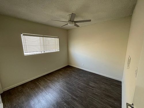 5th image of 25 Navy St APT 19