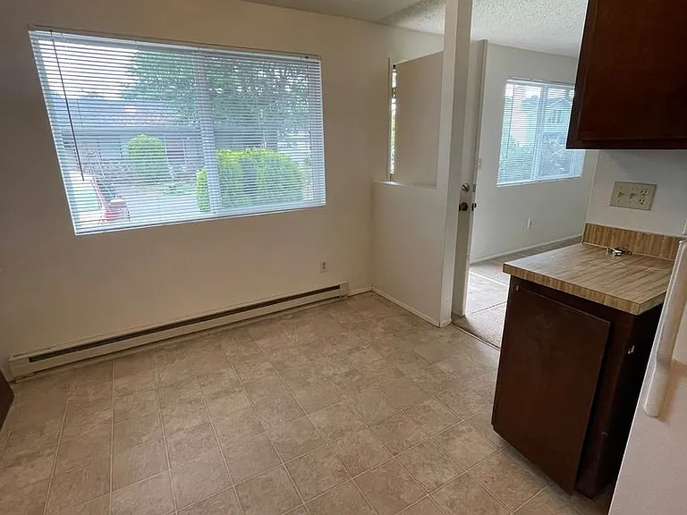 620 A St #1 — Photo 8