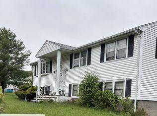 14 Rogers Cir, Braintree, MA 02184