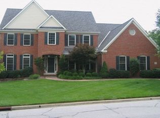 427 Engelwood Ct, Powell, OH