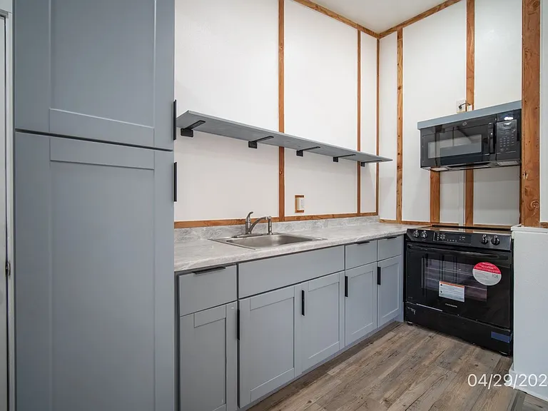94-1167 Kahuahale St — Photo 10